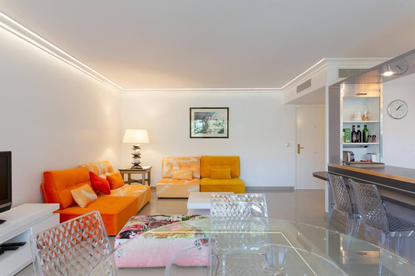 Appartement Martinez Area: Modern 3 Bedrooms W/ Terrace *